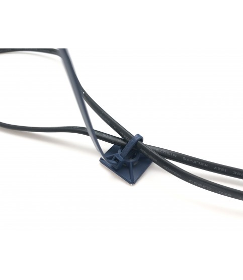 Detektierbarer, Selbstklebender Halter für Kabelbinder