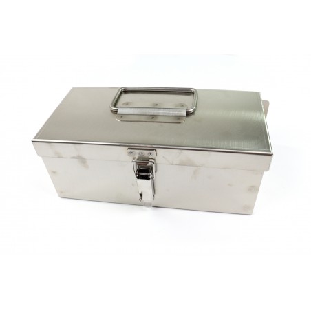 Verschlossene Edelstahlbox - Ausverkauf